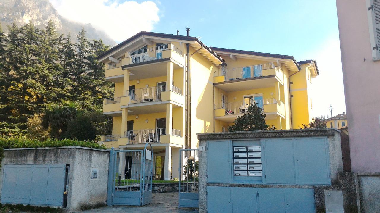 Residence White Beach Lierna Exteriér fotografie